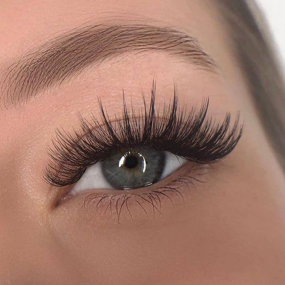 دوره آموزشی کاشت مژه